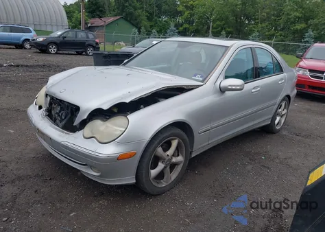 2004 Mercedes-Benz C 230 Kompressor Sport/Sport from USA, damaged, VIN WDBRF40J94A645850